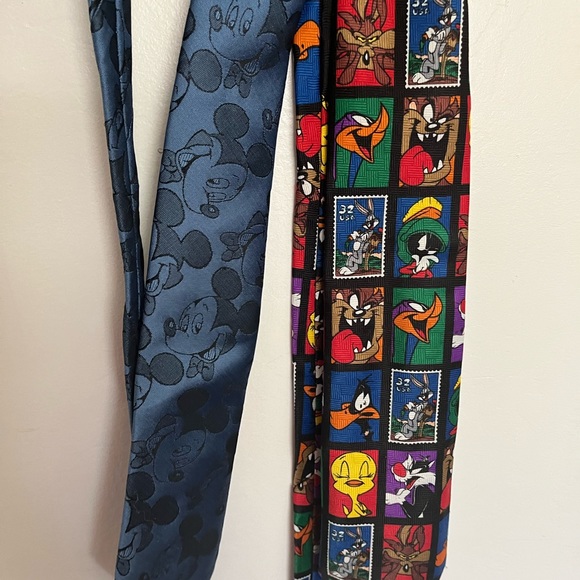 Two vintage ties: Mickey Mouse & Looney Tunes - Picture 3 of 4